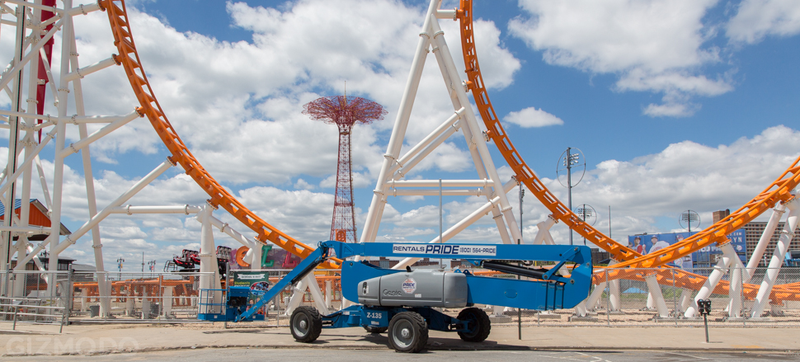 Illustration for article titled Coney Island's Newest Roller Coaster Is Narrower Than Most Apartments
